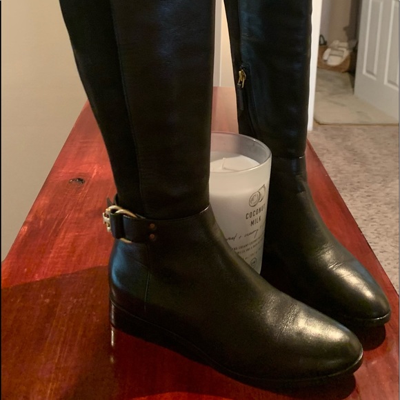 Gorgeous over the knee Tory Burch boots! - Picture 10 of 10